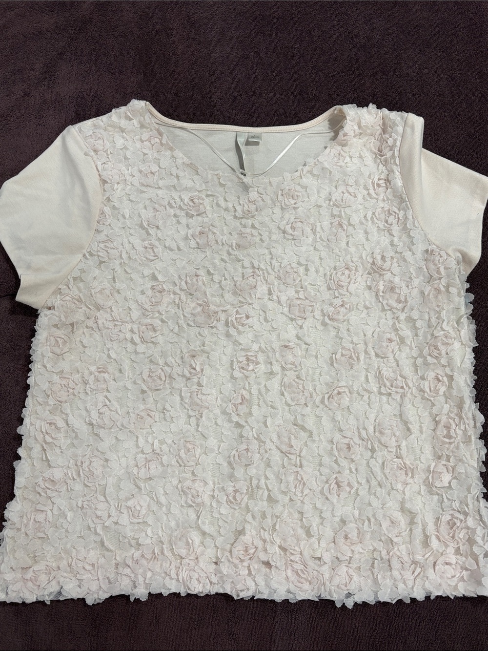 Lauren Conrad Textured Flower Front Tee cream